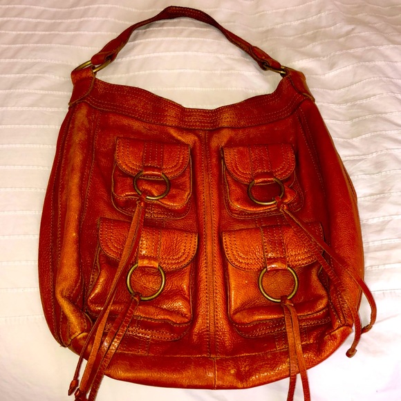 Banana Republic Handbags - Banana Republic•Large Leather Handbag